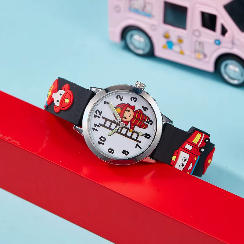 Montre de pompier pour enfants, camion de pompier de dessin animé 3D, bracelet en Silicone souple, Durable pour garçons et filles âgés de 3 à 12 ans, cadeaux d'anniversaire