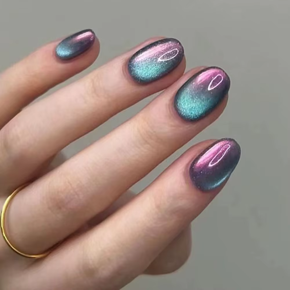 Faux ongles moyens pour femmes et filles