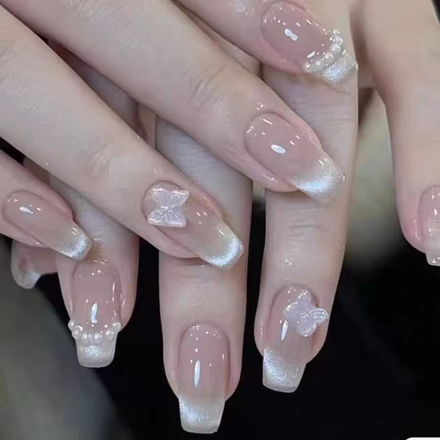 10 pièces de faux ongles à presser papillon rose