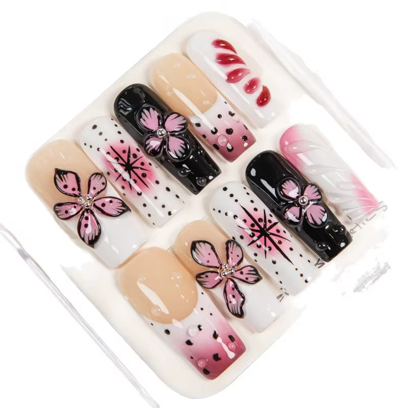 Faux ongles longs carrés noirs