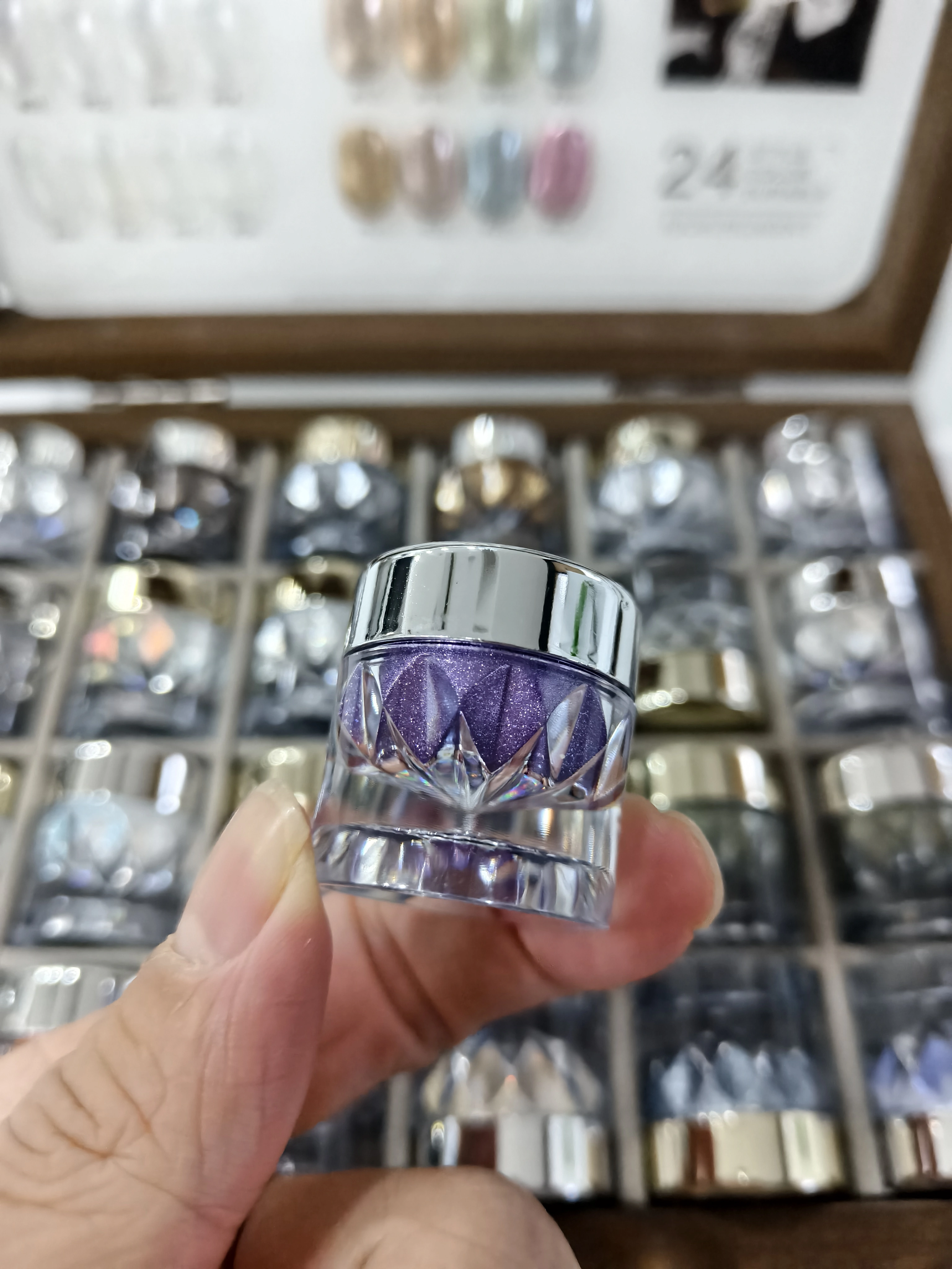 Ensemble de 24 couleurs pour nail art