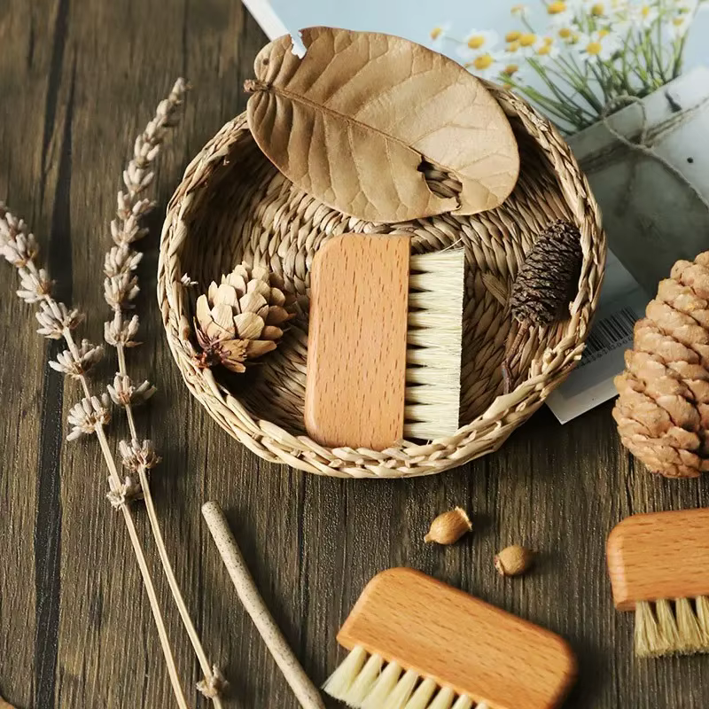Brosses de nettoyage des ongles mini brosse à poussière d'ongles en bois et poils de porc outils