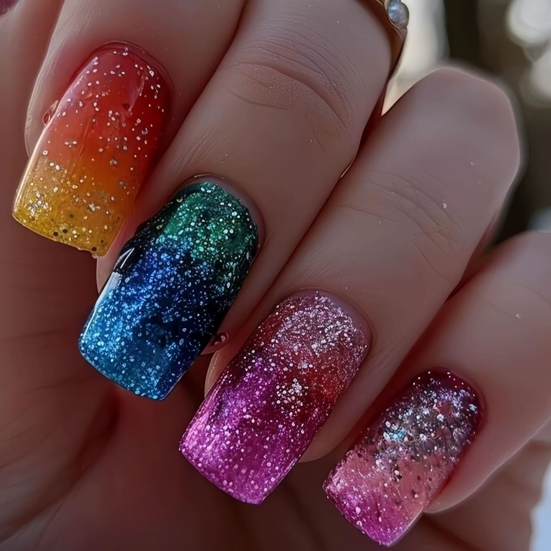 Faux ongles courts mi-longs pour femmes