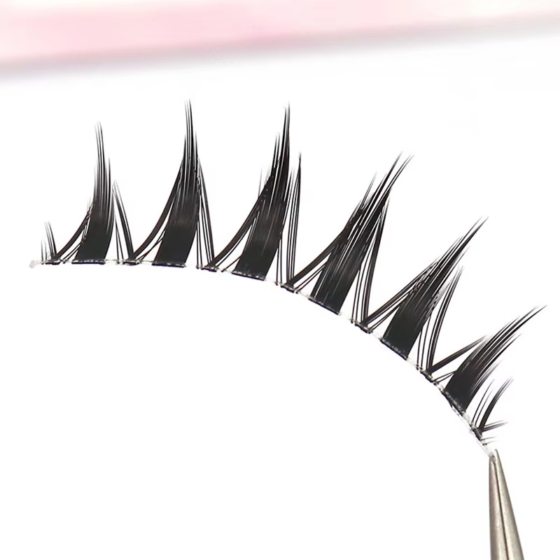 Faux cils naturels et transparents avec bande fine