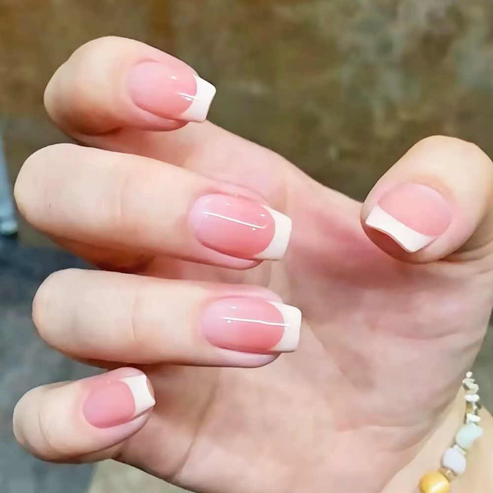 120 pièces noël nu rose français faux ongles court forme ovale couverture complète