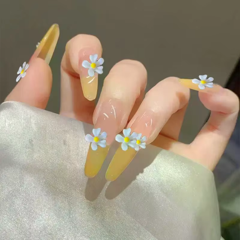 Décorations d'ongles en résine 3D
