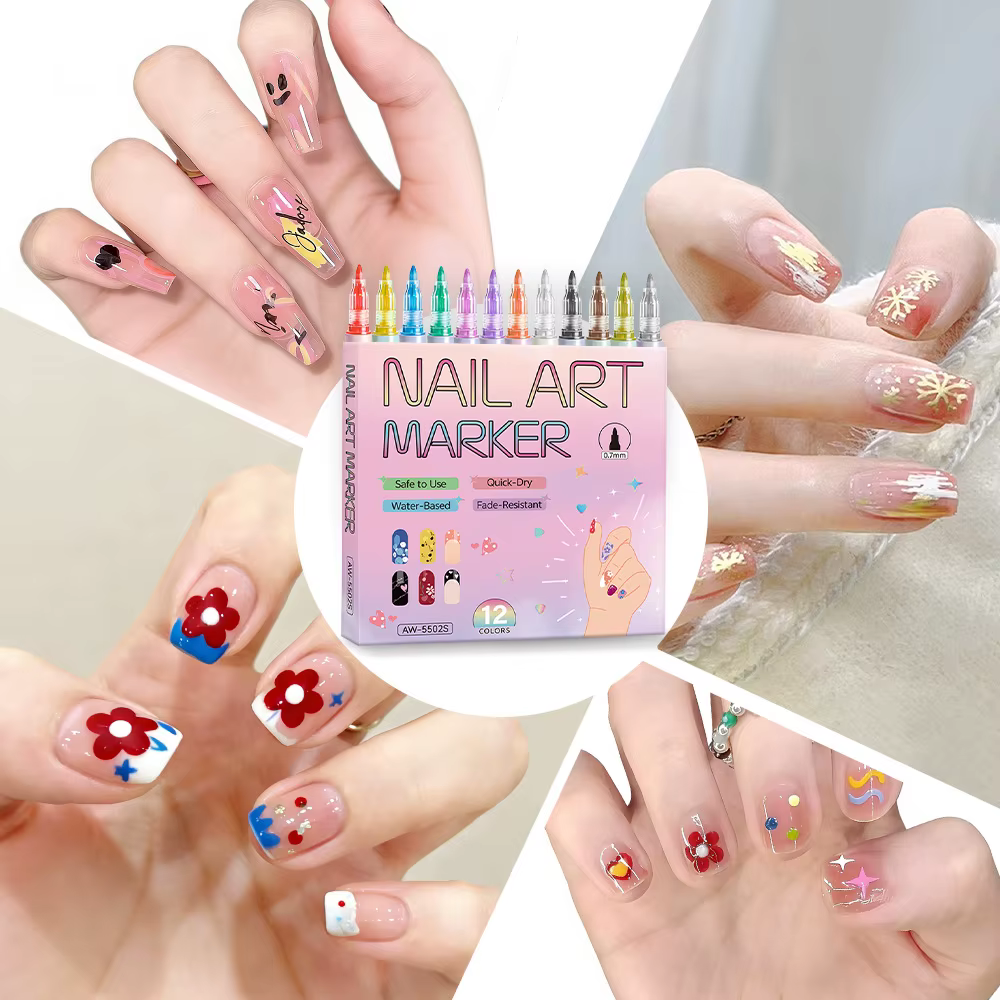 Stylos pour Nail Art 12 couleurs 0.7MM