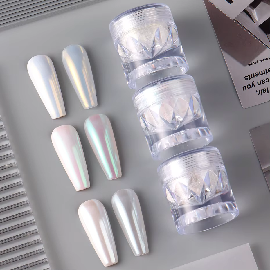 Poudre à ongles en forme de perle chromée blanche
