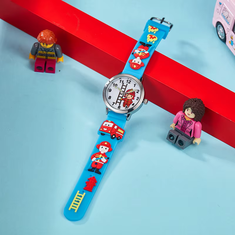 Montre de pompier pour enfants, camion de pompier de dessin animé 3D, bracelet en Silicone souple, Durable pour garçons et filles âgés de 3 à 12 ans, cadeaux d'anniversaire