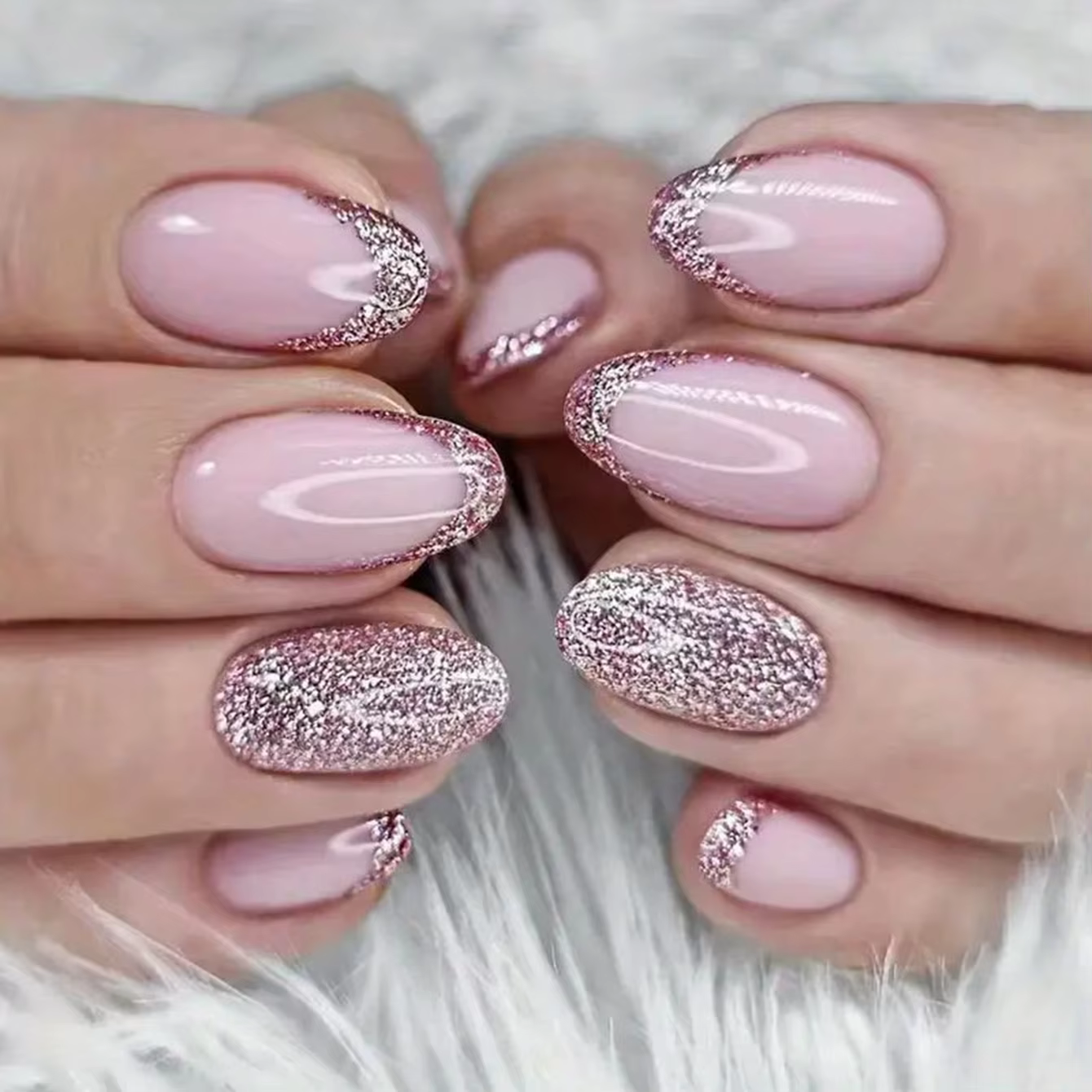 24 pièces rose paillettes français press-on ongles courts amande faux