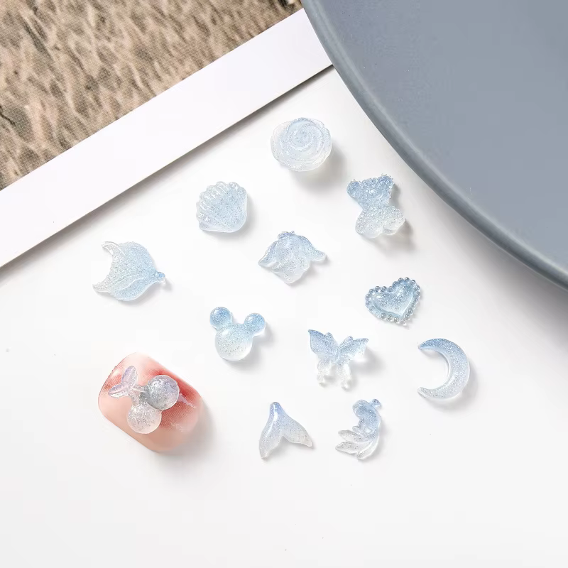 Nouveau kit d'art d'ongles d'été bleu clair mignon