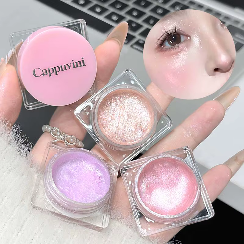 Gel surligneur à paillettes roses