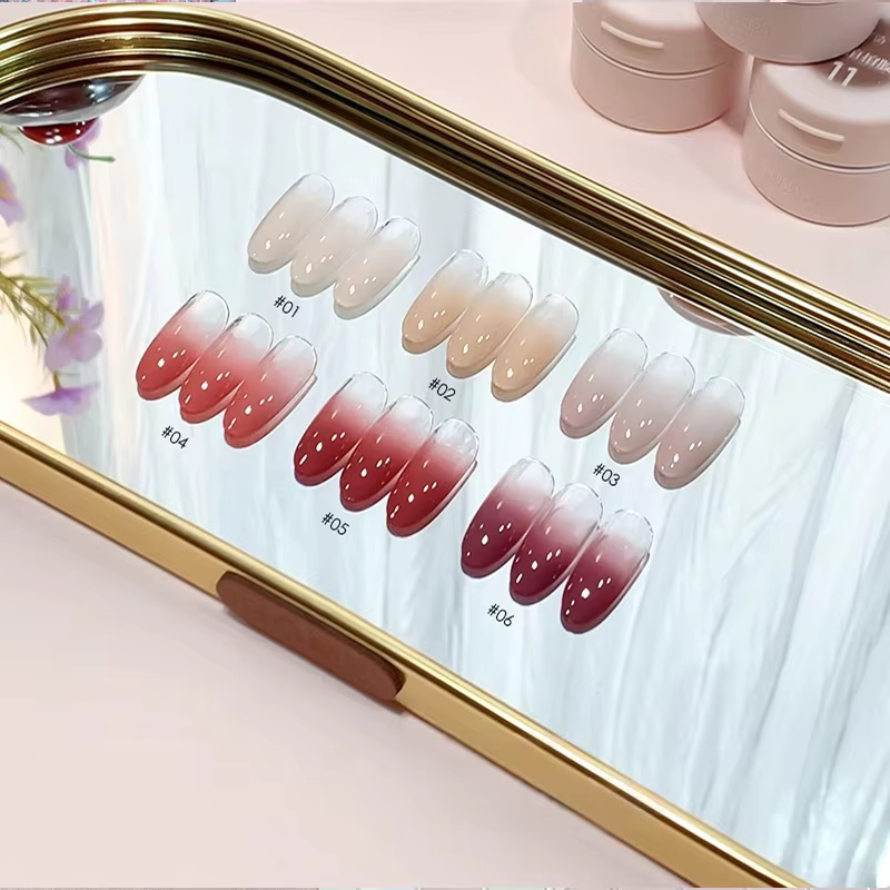 Colle pour vernis à ongles