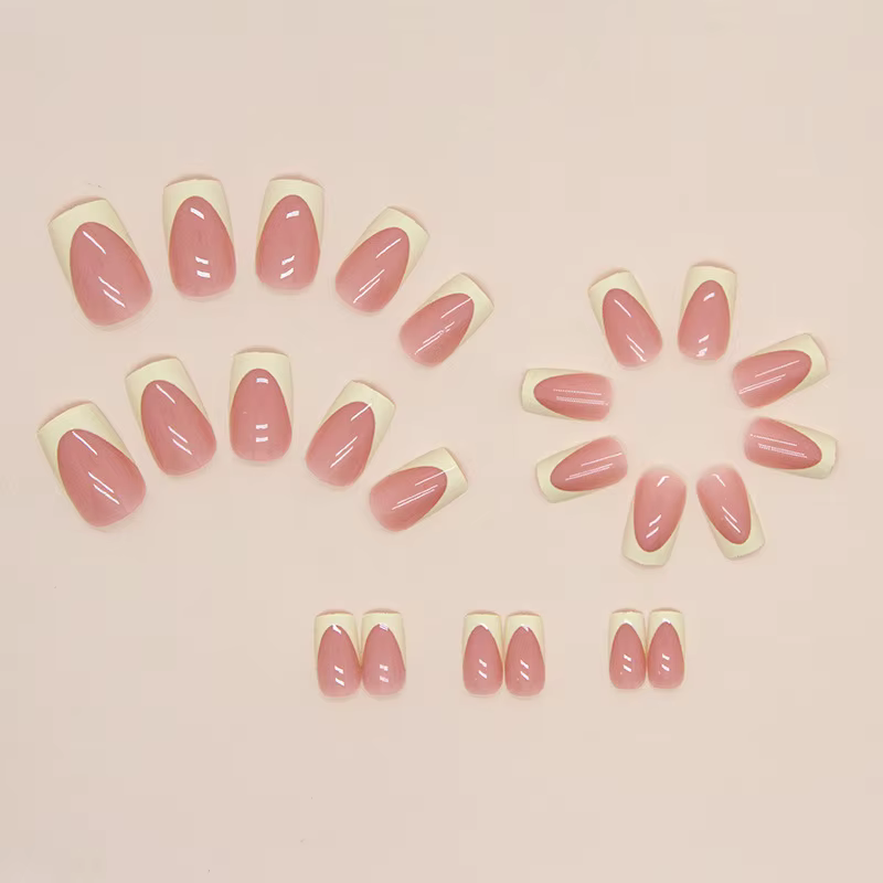 24 morceaux d'ongles longs à pression trapézoïdaux