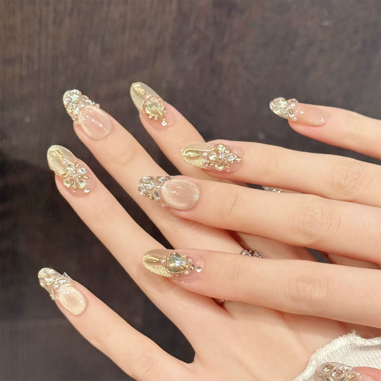 Faux ongles de luxe à pression avec strass en or rose