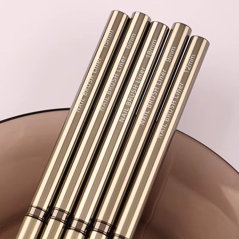 Pinceaux pour nail art
