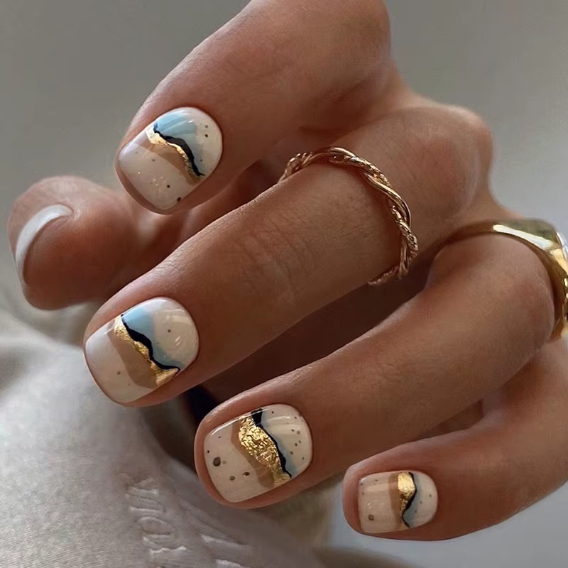 24 ps/lot portant des faux ongles Art tournesol fleur blanchissant à la mode