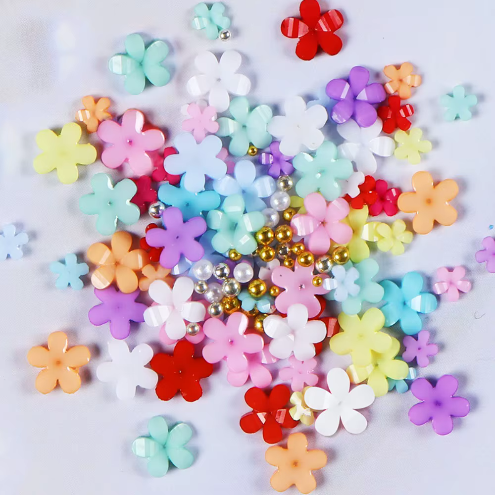 Décoration d'ongles en acrylique motif floral