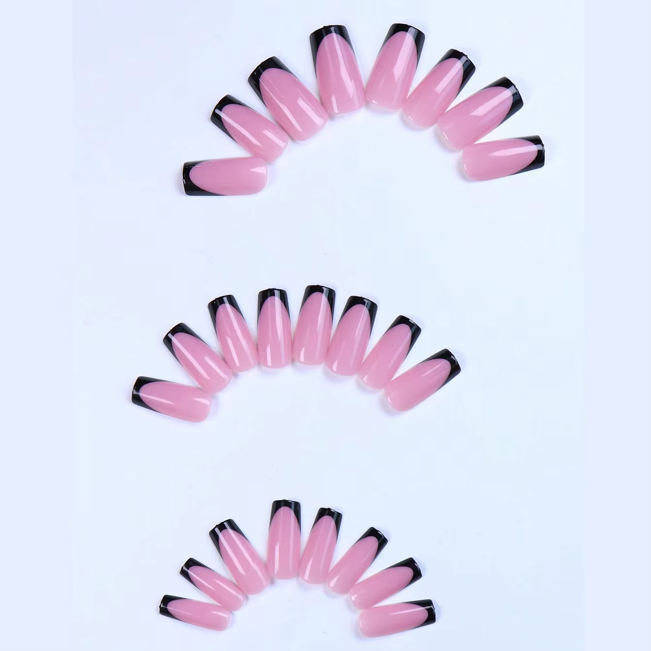 144 pièces de faux ongles carrés noirs brillants