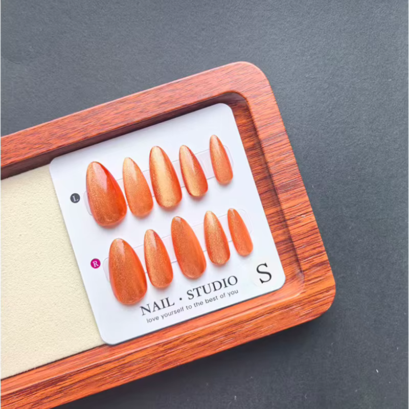 10 pcs Presse à ongles faite à la main-Amande - Pois rouge cerise