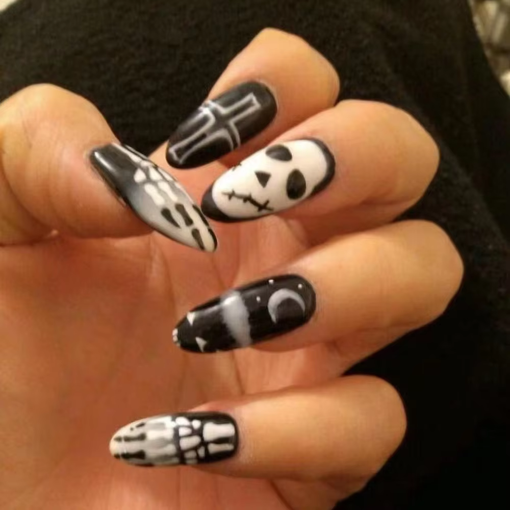 Ensemble de 24 pièces de faux ongles à pression en amande