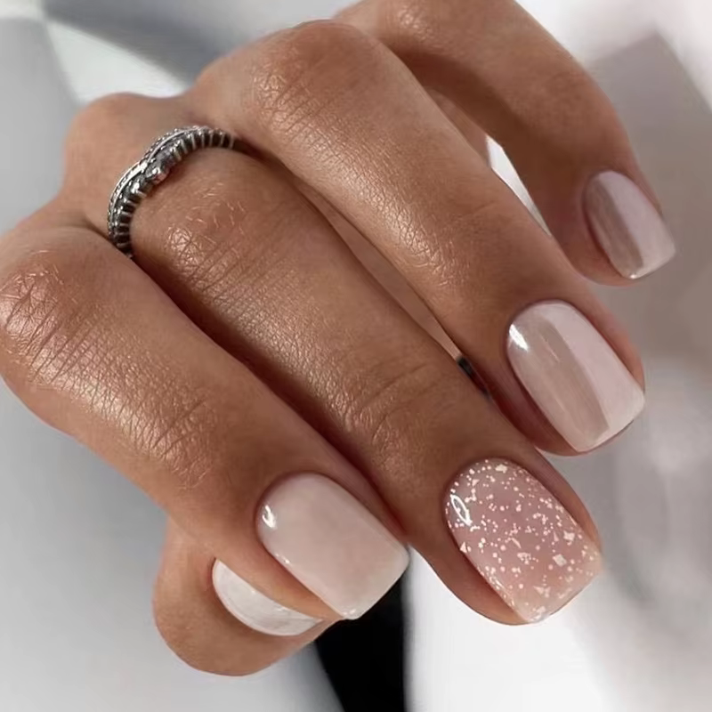 Faux Ongles à Couverture Complète