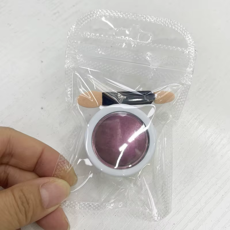 Poudre chromée pour ongles