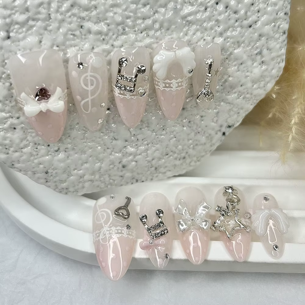Faux Ongles à Presser Amande Française Rose Rétro Mignons avec Dentelle