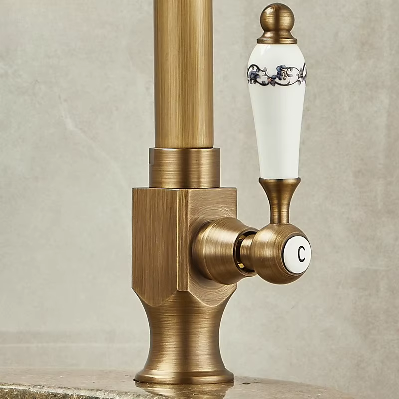 Robinet antigel extérieur en laiton Antique, lavabo de balcon, robinet de refroidissement unique, vanité 360 ° Bec rotatif pivotant uniquement robinet froid