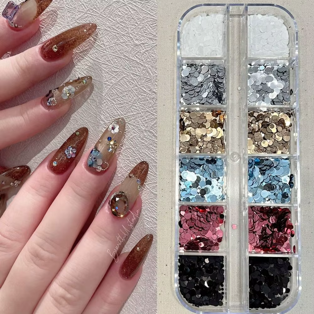 Décorations d'art d'ongles créatives à 12 compartiments