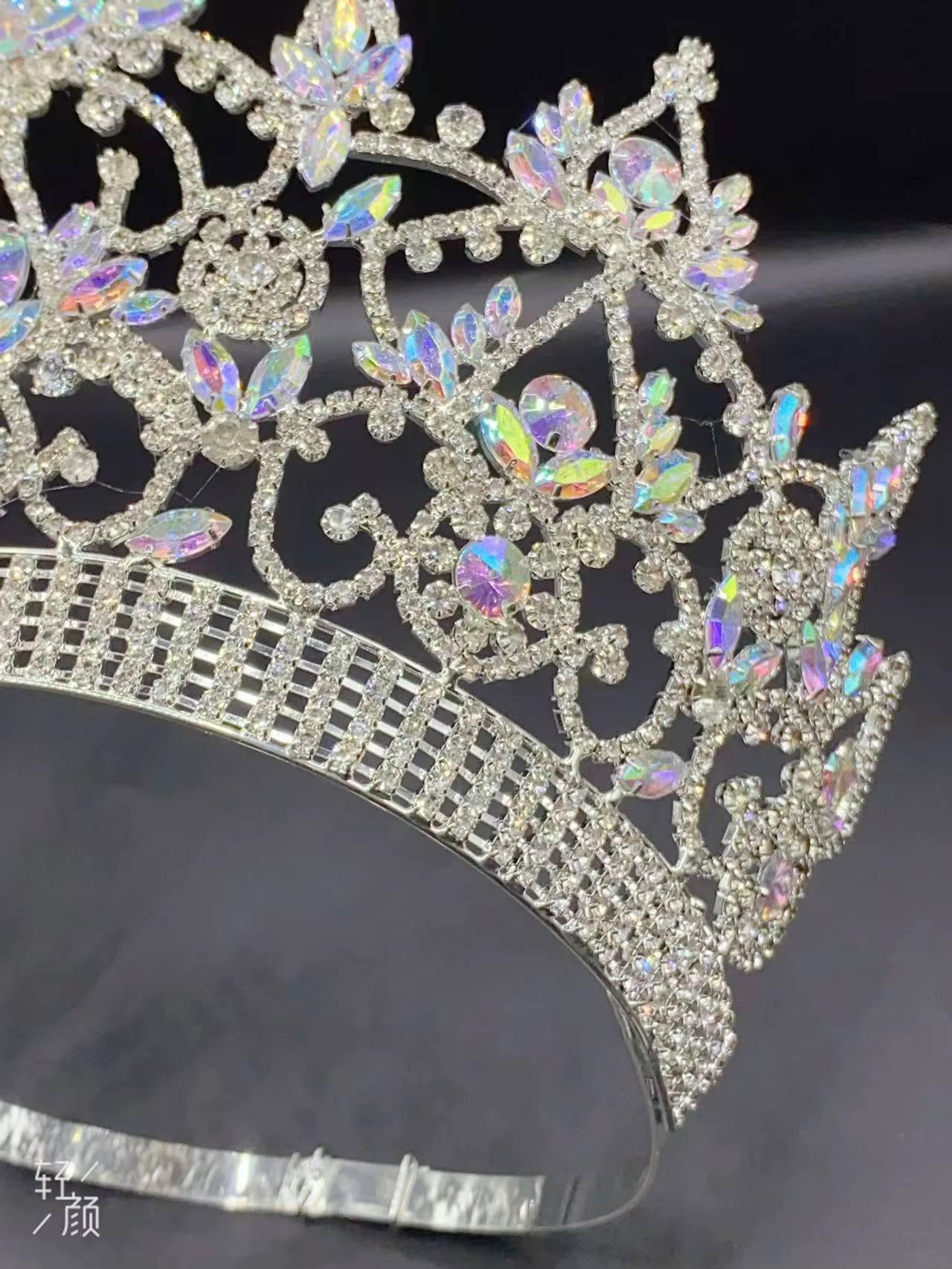 Diadèmes de couronne de reconstitution historique, bijoux de cheveux, accessoires de fête, spectacle de Rh, vêtements de sauna