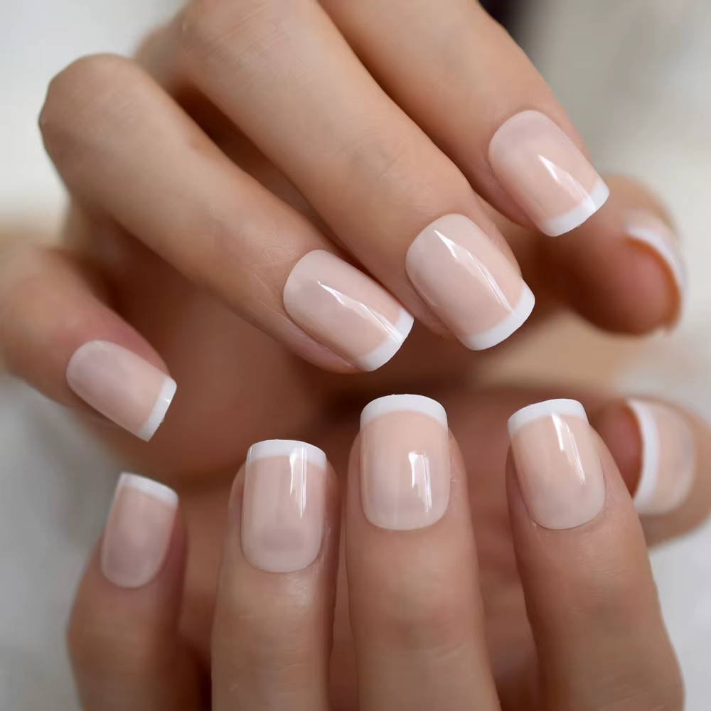 Faux ongles de Style français
