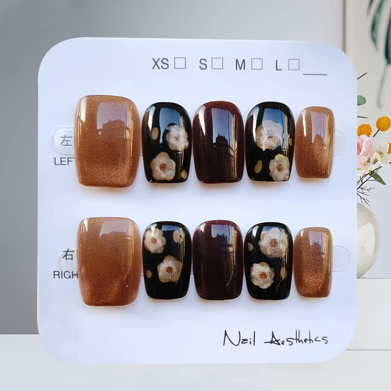 10 pièces Vintage Style français noir et or Floral Nail Art portable autocollant pour ongles presse