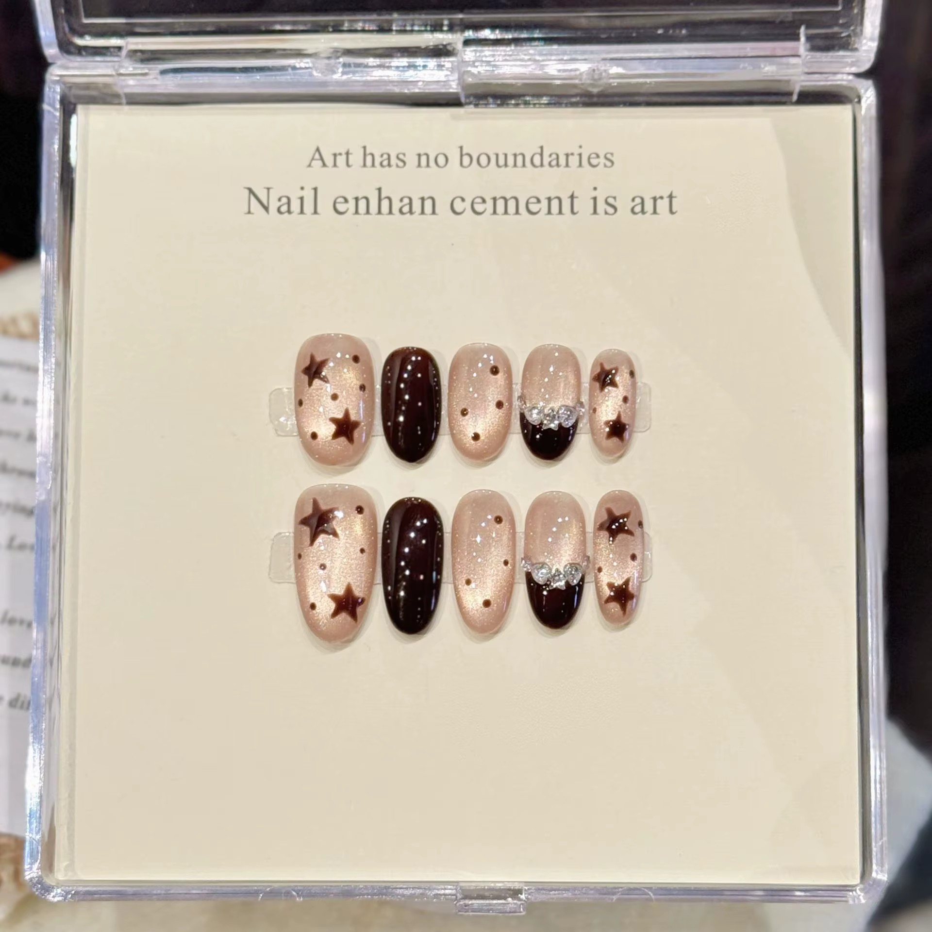 10 pièces à la main court ovale faux ongles marron étoile à cinq branches Style français presse