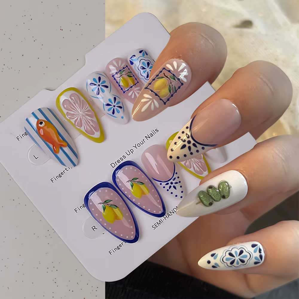 24 faux ongles français mignons à presser