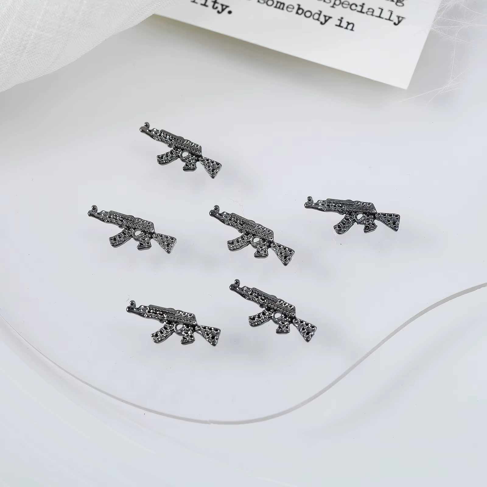 20 pièces de luxe rétro argent pistolet ongles breloques alliage