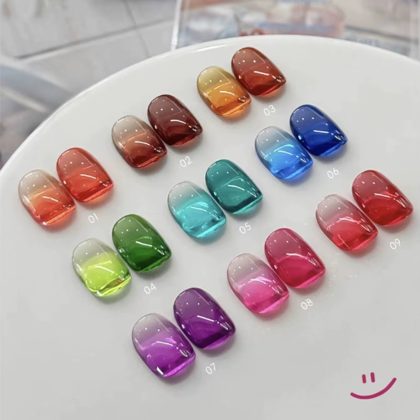Vernis à ongles gel effet verre pétillant