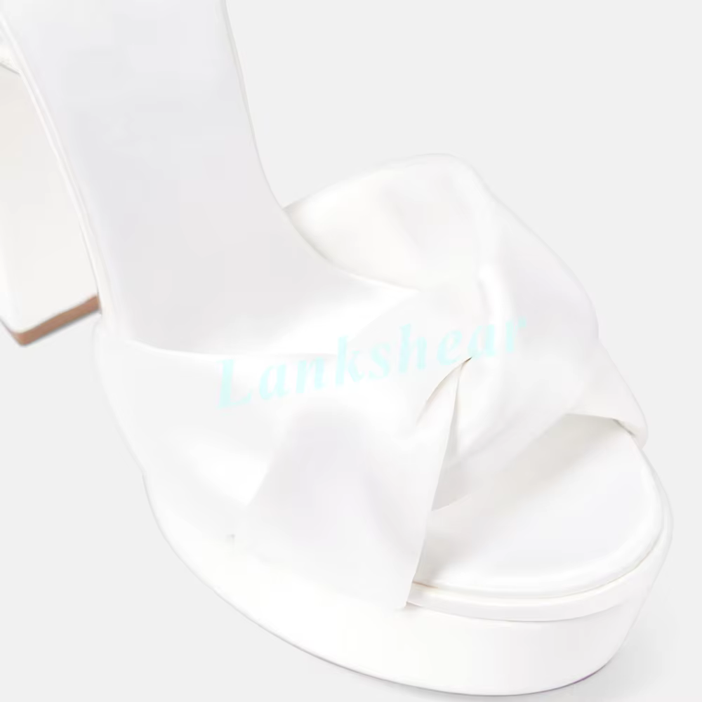 Sandales à plateforme en satin blanc pour femmes, à bout ouvert avec détail en satin noué, talon épais élégant, chaussures de mariée pour mariage