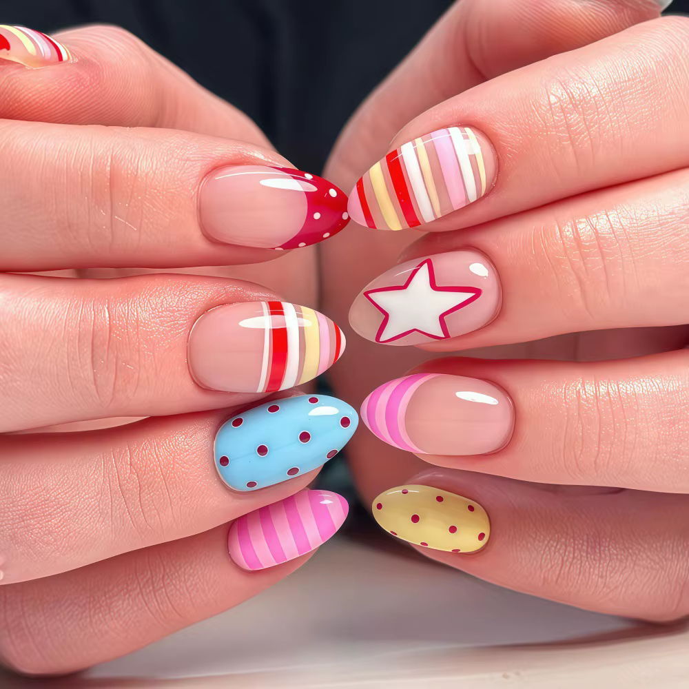 Faux ongles français jaunes à pression bleue et amande