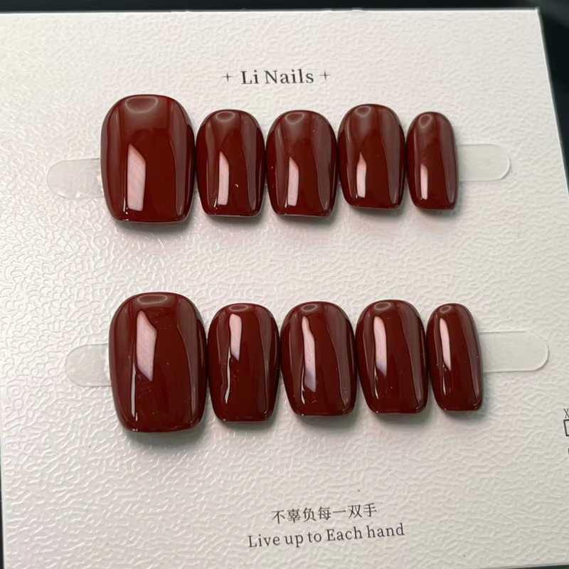 Vin rouge cerise pur fait à la main ongles portables de haute qualité monochromatique blanc améliorant automne hiver nouveau Style beauté santé