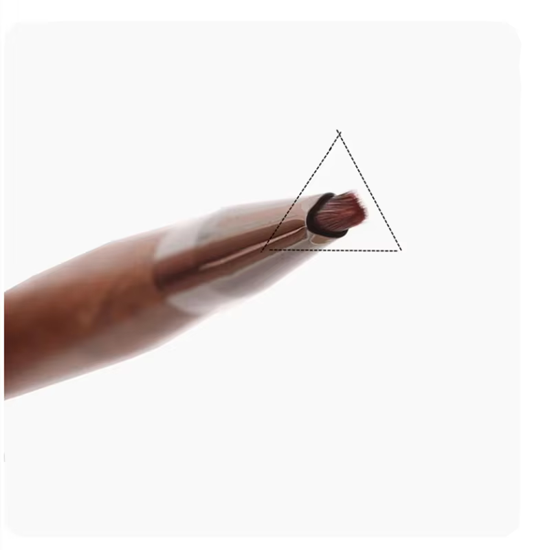 Brosse triangulaire pour Nail Art