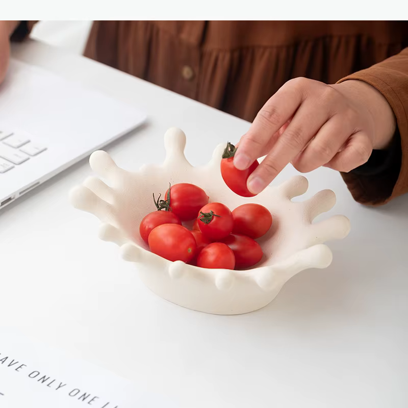 Plateau à fruits en céramique en forme de couronne, plateau créatif pour collations et bonbons, plateau de rangement, plateaux à fruits secs, corbeille à fruits, vaisselle de table domestique