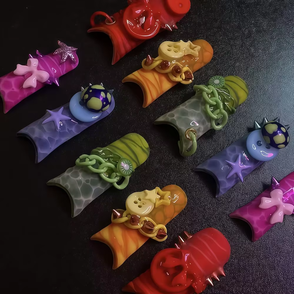 Moule en silicone pour ongles