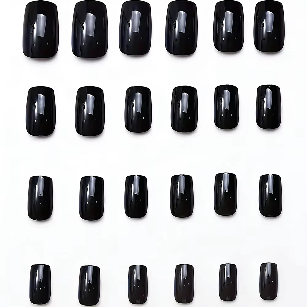 120 faux ongles noirs brillants par boîte