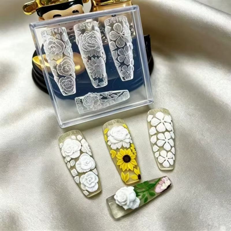 Moule à ongles en silicone motif pétales de fleurs printanières