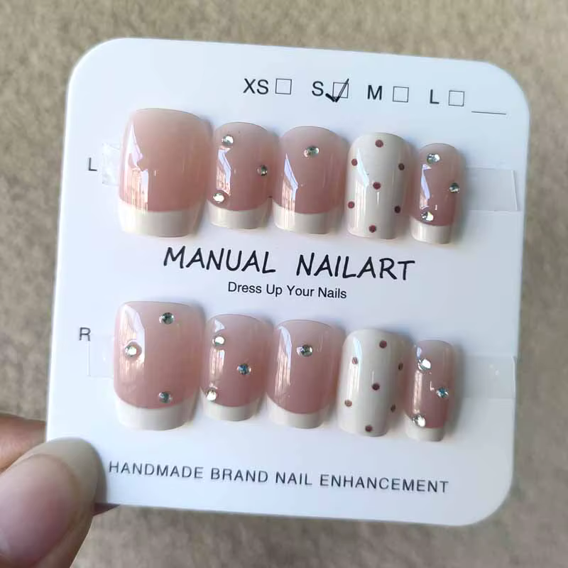 10 pièces à pois avec diamants fait à la main utilisable presse sur les ongles couverture complète oeil de chat