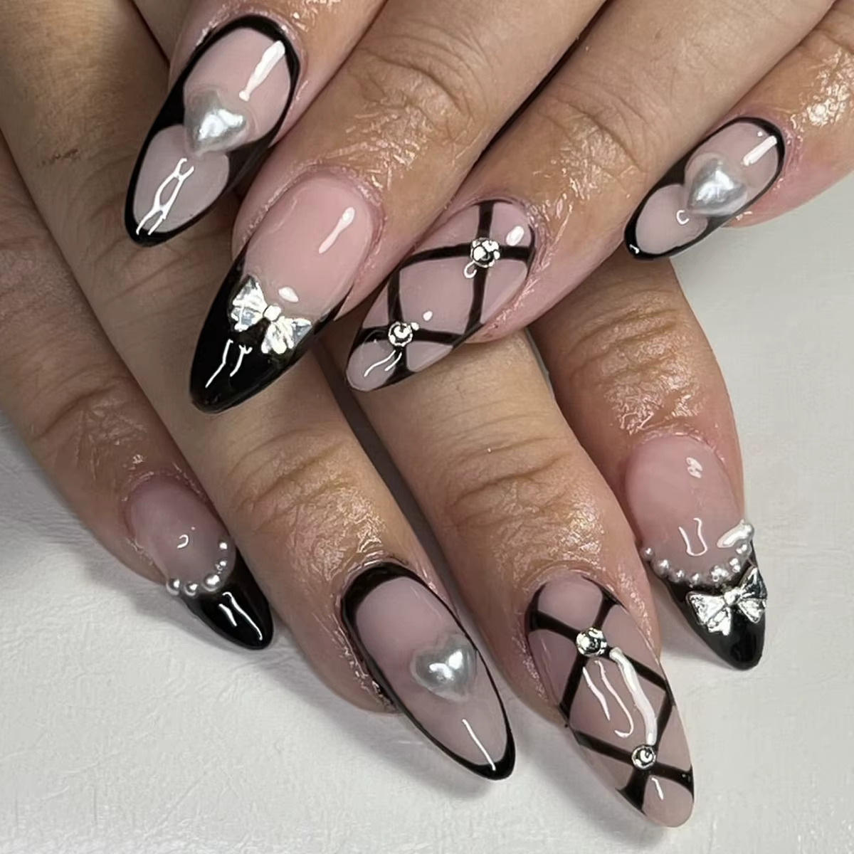 Ensemble de 24 faux ongles pour femmes