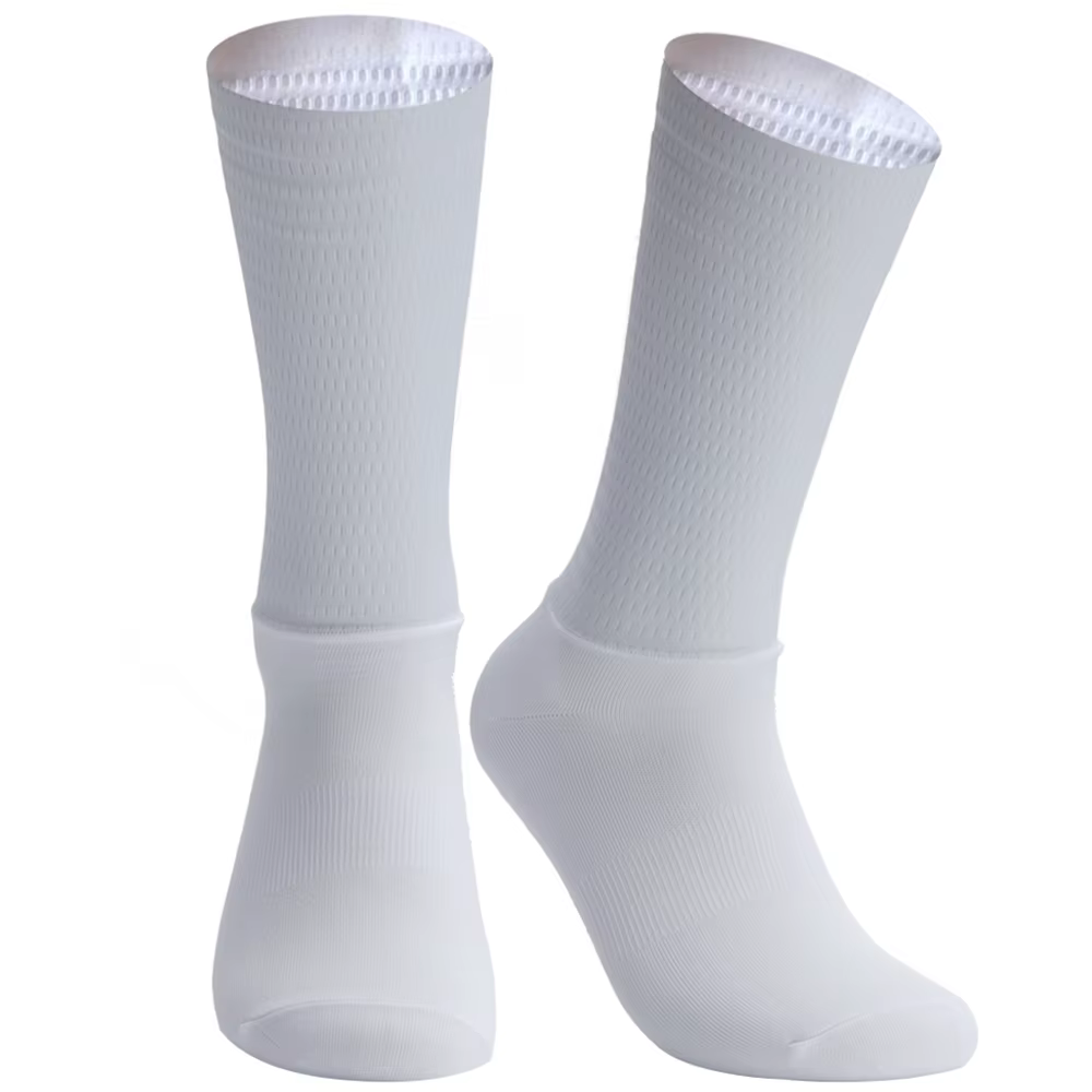 Antidérapant été Aero vélo équipe cyclisme nouvelles chaussettes Gel de silice respirant Pro course chaussettes de sport hommes femmes Calcetines Ciclismo