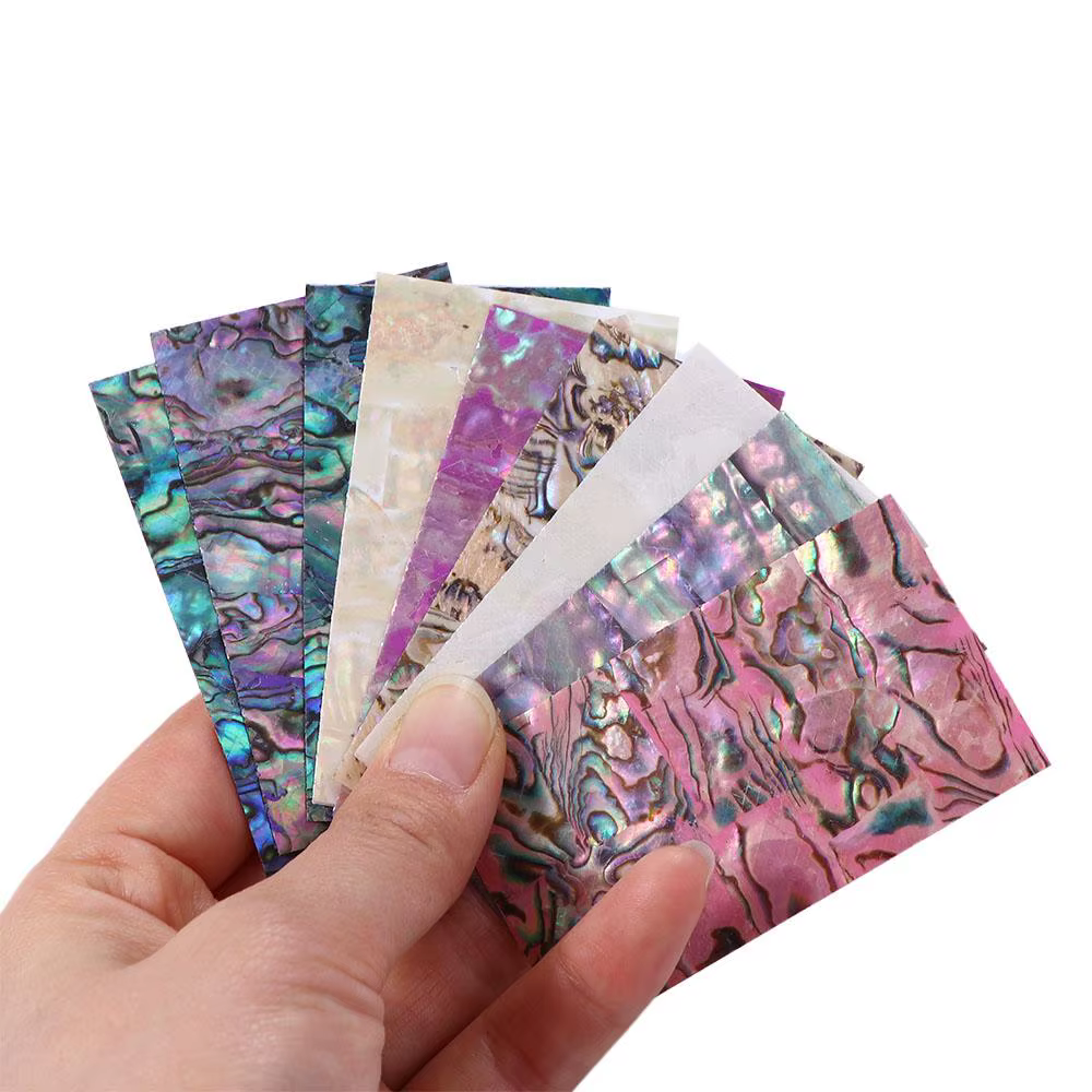 Feuilles d'ongles scintillantes
