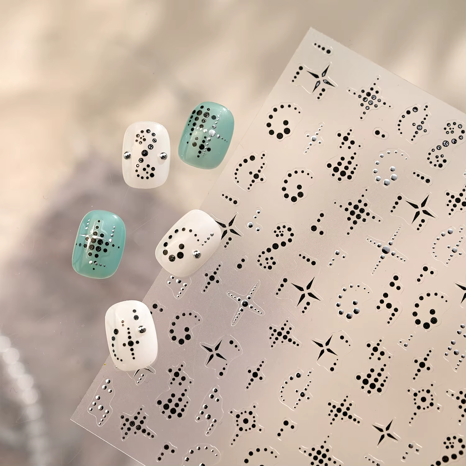 Autocollants décoratifs 3D pour ongles